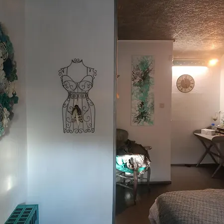 Poesie Guest house Froidchapelle