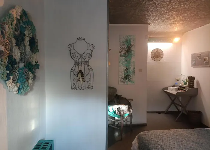 Poesie Guest house Froidchapelle